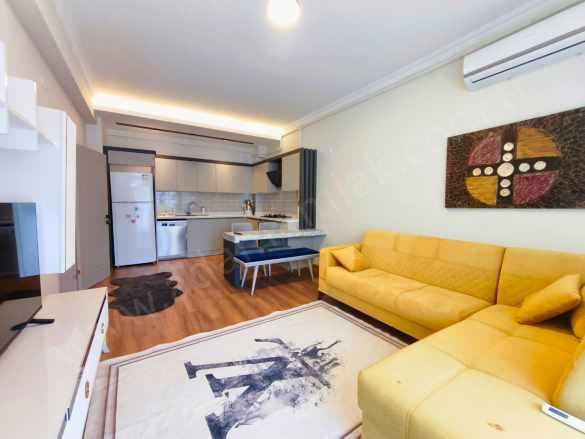 Kuşadası’Nda Satılık Daire Ara Kat Doğal Gazlı 2+1 Değirmendere Mah