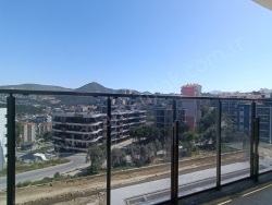 Kuşadası İkiçeşmelik Mah. Satılık Daire 2+1 90 M2 | 1. Kat | Yerden Isıtma | 2 Banyo | 2 Yatak Odası