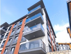 Kuşadası İkiçeşmelik Mah. Satılık Daire 2+1 70 M2 | 1. Kat | Yerden Isıtma | 1 Banyo | 2 Yatak Odası