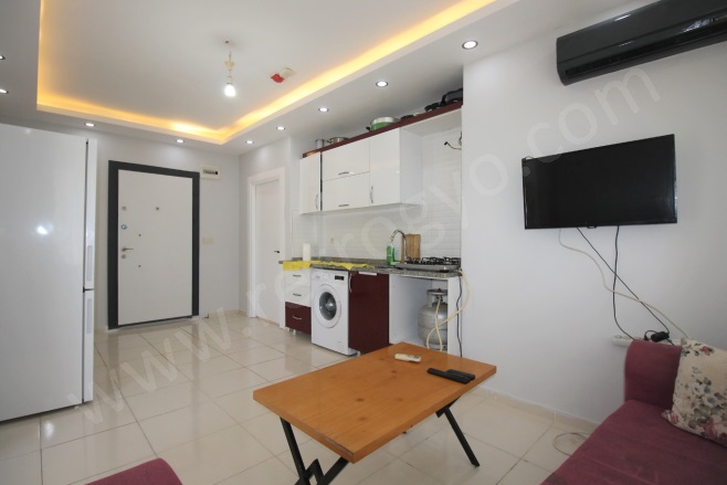 Çiftlikköy Mah. Yenişehir Satılık Daire |  2+1 Oda | 140M2 3.850.000Tl  Krediye Uygun  | 2. Kat | Klima | 1 Banyo | 2 Yatak Odası Resim-1