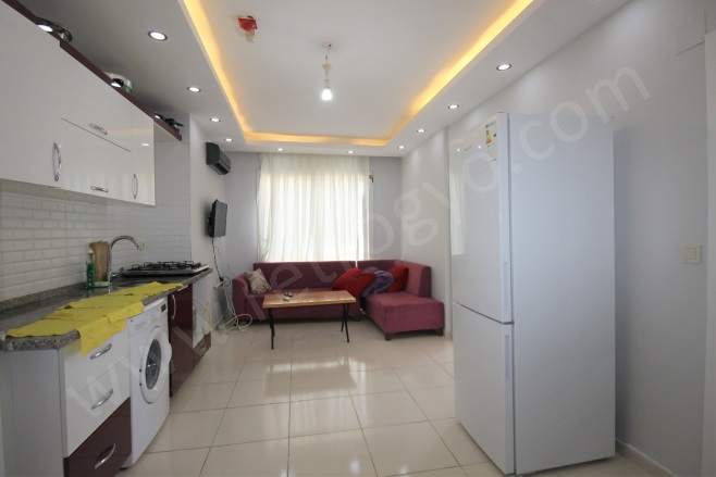 Çiftlikköy Mah. Yenişehir Satılık Daire |  2+1 Oda | 140M2 3.850.000Tl  Krediye Uygun  | 2. Kat | Klima | 1 Banyo | 2 Yatak Odası Resim-2