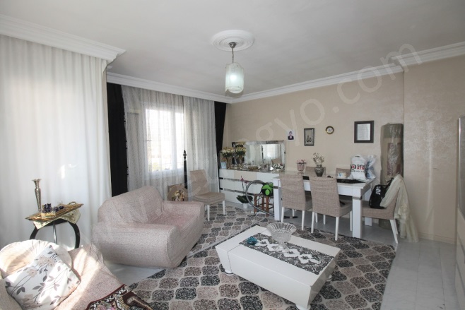 Aydınlıkevler Mah. Yenişehir Satılık Daire |  3+1 Oda | 180M2 3.900.000Tl  Krediye Uygun  | 3. Kat | Klima | 1 Banyo | 3 Yatak Odası Resim-2