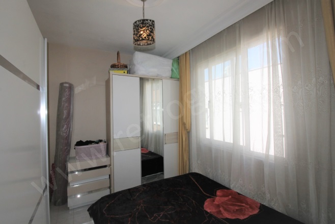 Aydınlıkevler Mah. Yenişehir Satılık Daire |  3+1 Oda | 180M2 3.900.000Tl  Krediye Uygun  | 3. Kat | Klima | 1 Banyo | 3 Yatak Odası Resim-5