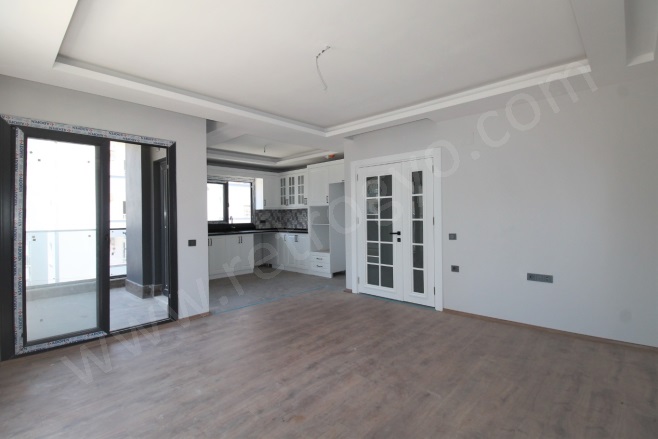 Mustafa Kemal Mah. Toroslar Satılık Daire |  2+1 Oda | 140M2 5.150.000Tl  Krediye Uygun  | 6. Kat | Doğalgaz(Kombi) | 2 Banyo | 2 Yatak Odası Resim-5