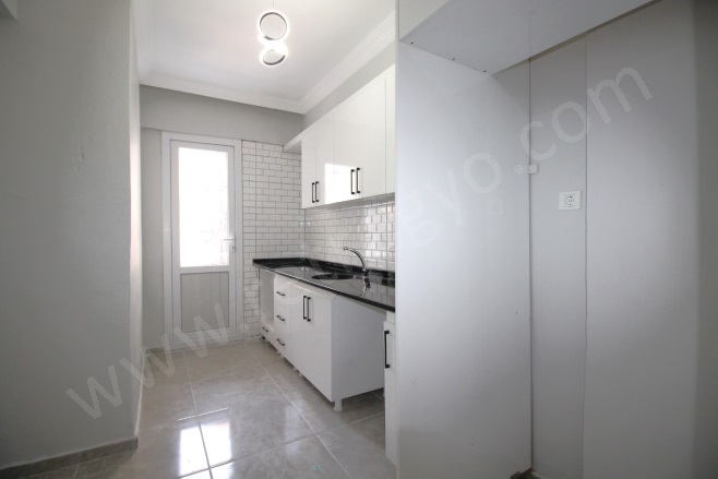 Cumhuriyet Mah. Yenişehir Satılık Daire |  3+1 Oda | 170M2 2.900.000Tl  Krediye Uygun  | 2. Kat | Klima | 1 Banyo | 3 Yatak Odası Resim-2