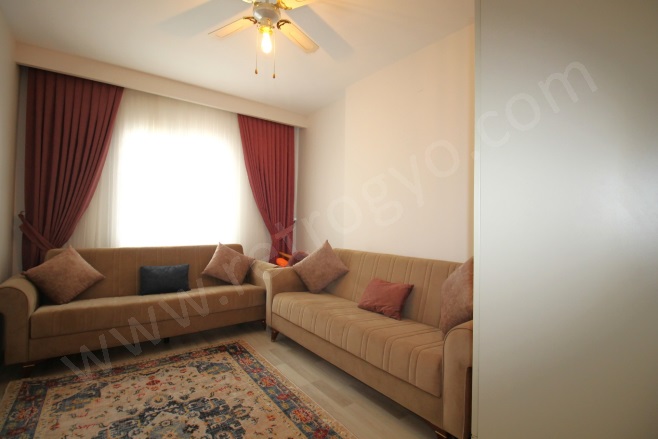 Batıkent Mah. Yenişehir Satılık Daire |  3+1 Oda | 170M2 5.800.000Tl  Krediye Uygun  | 2. Kat | Doğalgaz(Kombi) | 2 Banyo | 3 Yatak Odası Resim-5