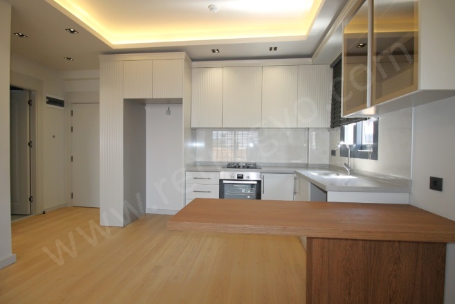 Yeni Mah. Mezitli Satılık Daire |  1+1 Oda | 65M2 3.500.000Tl  Krediye Uygun  | 1. Kat | Doğalgaz(Kombi) | 1 Banyo | 1 Yatak Odası Resim-5