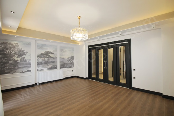 Portakal Mah. Toroslar Satılık Daire |  4+1 Oda | 220M2 9.500.000Tl  Krediye Uygun  | 7. Kat | Doğalgaz(Kombi) | 2 Banyo | 4 Yatak Odası Resim-2