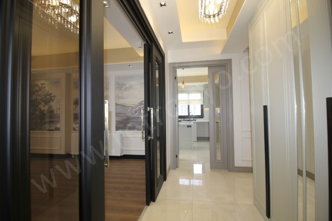 Portakal Mah. Toroslar Satılık Daire |  4+1 Oda | 220M2 9.500.000Tl  Krediye Uygun  | 7. Kat | Doğalgaz(Kombi) | 2 Banyo | 4 Yatak Odası Resim-4