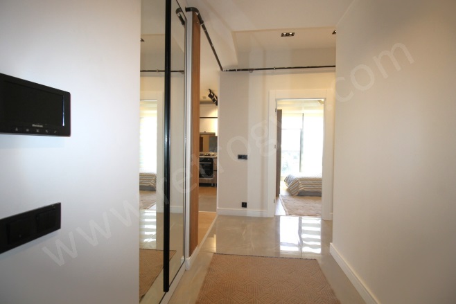 Çiftlikköy Mah. Yenişehir Satılık Daire |  3+1 Oda | 120M2 5.000.000Tl  Krediye Uygun  | 2. Kat | Doğalgaz(Kombi) | 2 Banyo | 3 Yatak Odası Resim-5