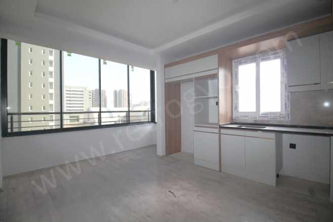 Retrodan Peyzajı Ve Modern Dizaynı ile Size Hitap Edecek 3+1 Satılık Daire Mezitli Akdeniz Mah