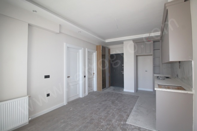 Akdeniz Mah. Mezitli Satılık Daire |  1+1 Oda | 60M2 3.500.000Tl  Krediye Uygun  | Giriş + 1.Kat | Doğalgaz(Kombi) | 1 Banyo | 1 Yatak Odası Resim-2