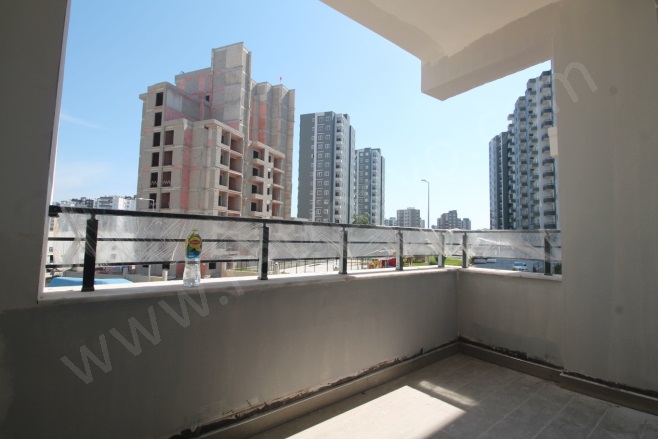 Akdeniz Mah. Mezitli Satılık Daire |  1+1 Oda | 60M2 5.000.000Tl  Krediye Uygun  | Giriş + 1.Kat | Doğalgaz(Kombi) | 1 Banyo | 1 Yatak Odası Resim-3