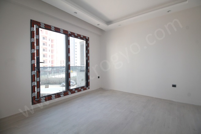 Akdeniz Mah. Mezitli Satılık Daire |  1+1 Oda | 60M2 3.500.000Tl  Krediye Uygun  | Giriş + 1.Kat | Doğalgaz(Kombi) | 1 Banyo | 1 Yatak Odası Resim-5