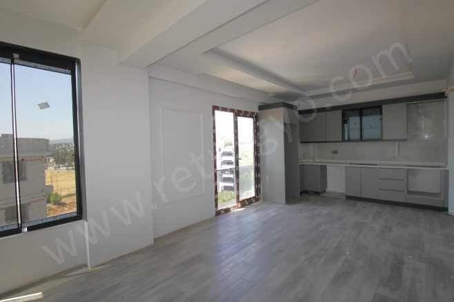 Eski Mezitli Mah. Mezitli Satılık Daire |  2+1 Oda | 120M2 5.000.000Tl  Krediye Uygun  | 1. Kat | Yerden Isıtma | 2 Banyo | 2 Yatak Odası Resim-2