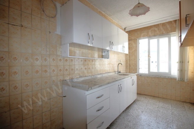 Pirireis Mah. Yenişehir Satılık Daire |  3+1 Oda | 165M2 3.100.000Tl  Krediye Uygun  | 5. Kat | Klima | 1 Banyo | 3 Yatak Odası Resim-5