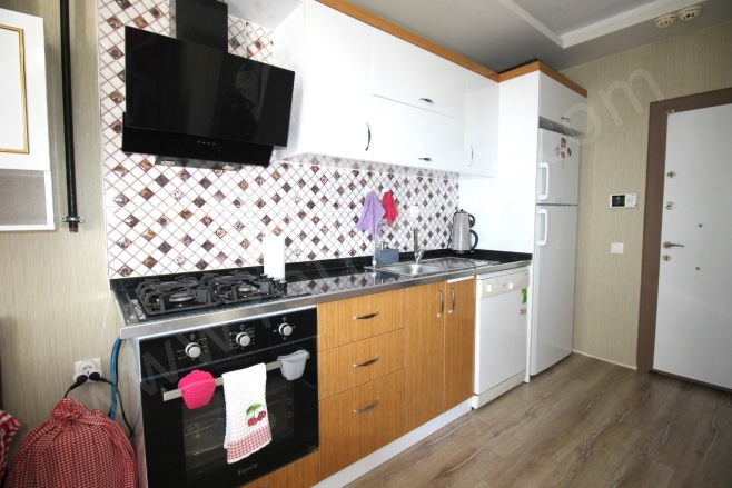 Akdeniz Mah. Mezitli Satılık Daire |  1+1 Oda | 70M2 2.550.000Tl  Krediye Uygun  | 5. Kat | Doğalgaz(Kombi) | 1 Banyo | 1 Yatak Odası Resim-2