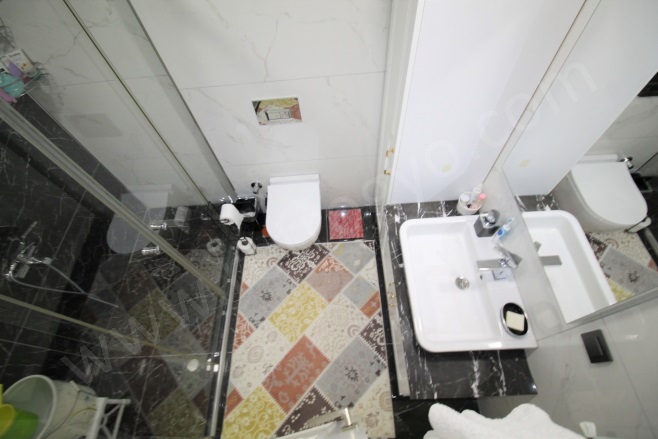 Portakal Mah. Toroslar Satılık Daire |  4+1 Oda | 220M2 8.250.000Tl  Krediye Uygun  Eşyalı  | 11. Kat | Doğalgaz(Kombi) | 2 Banyo | 4 Yatak Odası Resim-5