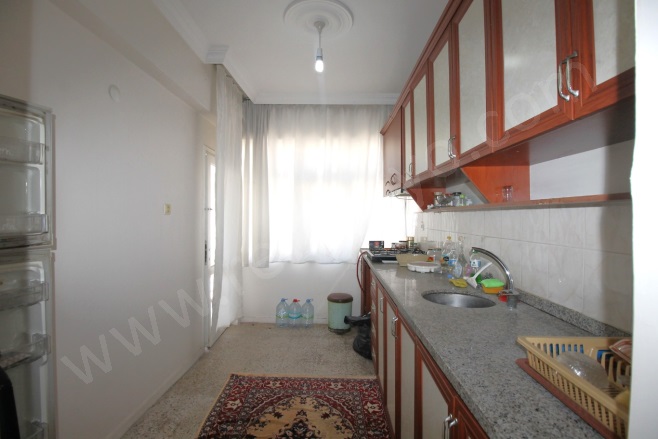 Bahçelievler Mah. Yenişehir Satılık Daire |  3+1 Oda | 160M2 2.000.000Tl  Krediye Uygun  | 3. Kat | Klima | 1 Banyo | 3 Yatak Odası Resim-3