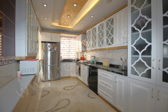 Eğriçam Mah. Yenişehir Satılık Bina |  3+1 Oda | 170M2 15.000.000Tl  Krediye Uygun  | 3. Kat | Klima | 1 Banyo | 3 Yatak Odası Resim-5