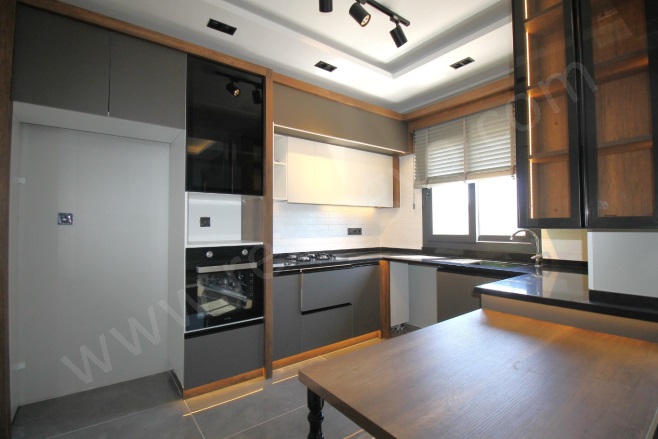 Merkez Mah. Mezitli Satılık Daire |  3+1 Oda | 160M2 6.500.000Tl  Krediye Uygun  | 1. Kat | Doğalgaz(Kombi) | 2 Banyo | 3 Yatak Odası Resim-4