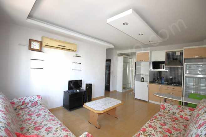 Retrodan Üniversite Caddesi Üzerinde Eşyalı Kiralık Daire 1+1 Yenişehir Çiftlikköy Mah