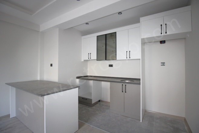 Gazi Mah. Yenişehir Satılık Daire |  2+1 Oda | 120M2 5.000.000Tl  Krediye Uygun  | 1. Kat | Doğalgaz(Kombi) Resim-3