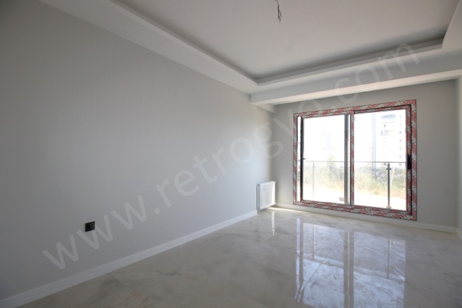 Merkez Mah. Mezitli Satılık Daire |  2+1 Oda | 125M2 4.800.000Tl  Krediye Uygun  | 1. Kat | Doğalgaz(Kombi) | 2 Banyo | 3 Yatak Odası Resim-1