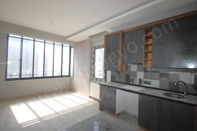 Deniz Mah. Mezitli Satılık Daire |  1+1 Oda | 65M2 2.700.000Tl  Krediye Uygun  | 2. Kat | Doğalgaz(Kombi) | 1 Banyo | 1 Yatak Odası Resim-1