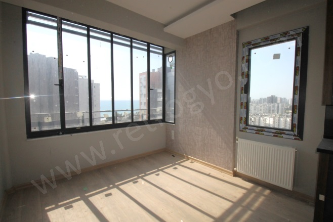Deniz Mah. Mezitli Satılık Daire |  1+1 Oda | 65M2 2.700.000Tl  Krediye Uygun  | 2. Kat | Doğalgaz(Kombi) | 1 Banyo | 1 Yatak Odası Resim-2