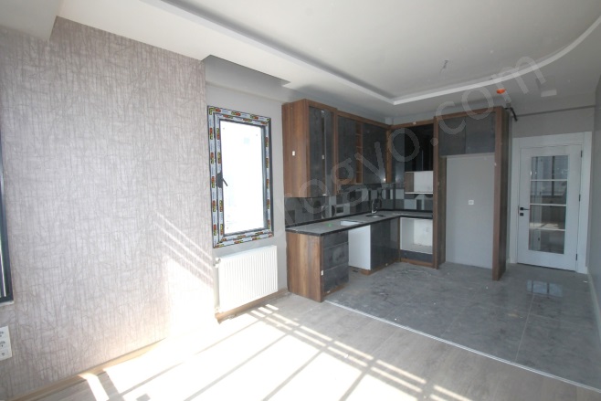 Deniz Mah. Mezitli Satılık Daire |  1+1 Oda | 65M2 2.700.000Tl  Krediye Uygun  | 2. Kat | Doğalgaz(Kombi) | 1 Banyo | 1 Yatak Odası Resim-5