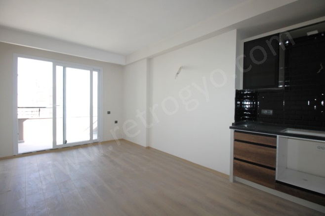 Çiftlikköy Mah. Yenişehir Kiralık Daire |  1+1 Oda | 60M2 Aylık 20.000Tl  Krediye Uygun  | 8. Kat | Doğalgaz(Kombi) | 1 Banyo | 1 Yatak Odası Resim-3