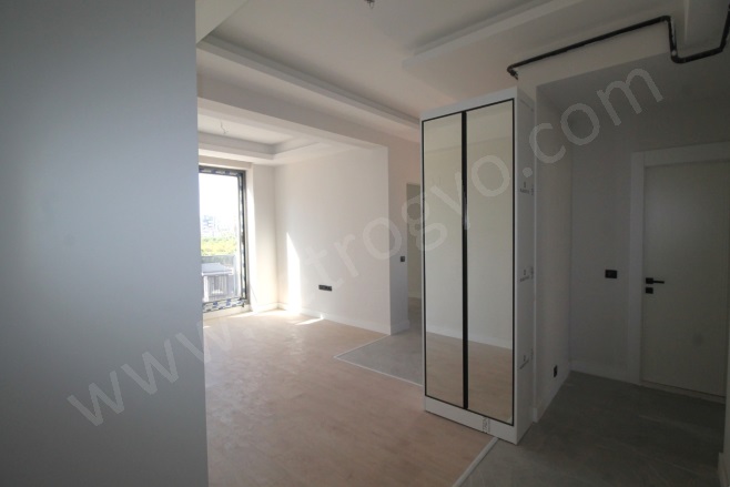 Çiftlikköy Mah. Yenişehir Kiralık Daire |  1.5+1 Oda | 70M2 Aylık 25.000Tl  Krediye Uygun  | 8. Kat | Doğalgaz(Kombi) | 1 Banyo | 1 Yatak Odası Resim-2