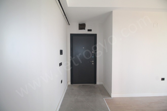 Çiftlikköy Mah. Yenişehir Kiralık Daire |  1.5+1 Oda | 70M2 Aylık 25.000Tl  Krediye Uygun  | 8. Kat | Doğalgaz(Kombi) | 1 Banyo | 1 Yatak Odası Resim-3