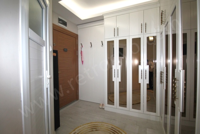 Akdeniz Mah. Mezitli Satılık Daire |  3+1 Oda | 140M2 4.200.000Tl  Krediye Uygun  | 7. Kat | Doğalgaz(Kombi) | 2 Banyo | 3 Yatak Odası Resim-2