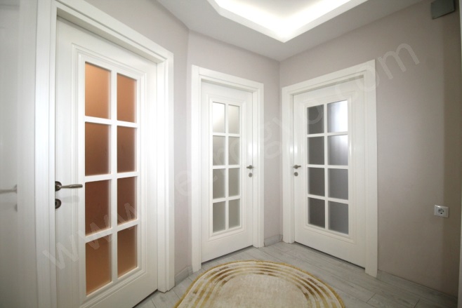 Akdeniz Mah. Mezitli Satılık Daire |  3+1 Oda | 140M2 4.200.000Tl  Krediye Uygun  | 7. Kat | Doğalgaz(Kombi) | 2 Banyo | 3 Yatak Odası Resim-4