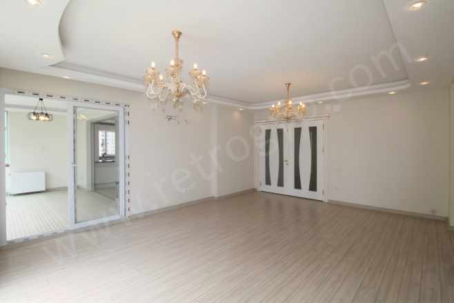 Retrodan Lüks Yaşamın Kapılarını Aralayacağınız Kiralık Daire 4+1 Mezitli Akdeniz Mah