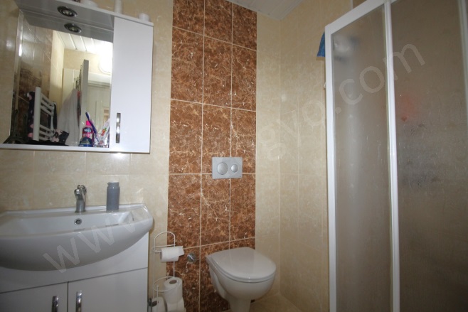 Deniz Mah. Mezitli Satılık Daire |  2+1 Oda | 130M2 4.500.000Tl  Krediye Uygun  | 3. Kat | Doğalgaz(Kombi) | 2 Banyo | 2 Yatak Odası Resim-4