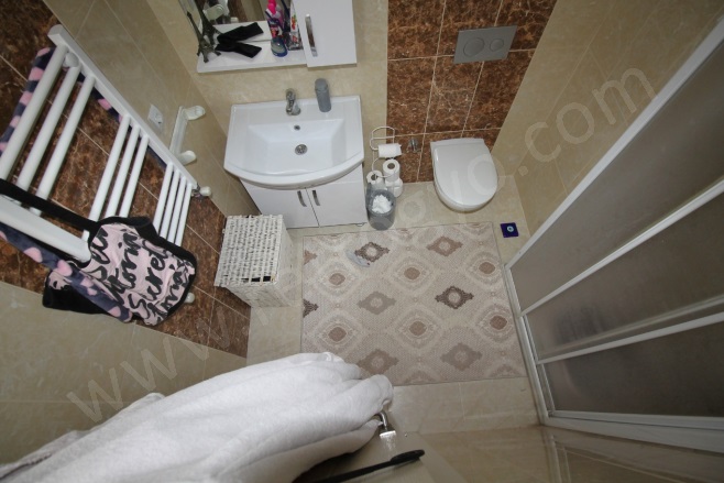 Deniz Mah. Mezitli Satılık Daire |  2+1 Oda | 130M2 4.500.000Tl  Krediye Uygun  | 3. Kat | Doğalgaz(Kombi) | 2 Banyo | 2 Yatak Odası Resim-5