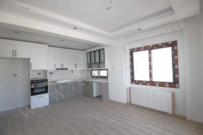 Retrodan Yarınlarınızı Teminat Altına Alacağınız Lüks 2+1 Satılık Daire Mezitli Akdeniz Mah