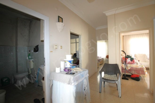 Cumhuriyet Mah. Yenişehir Satılık Bina |  2+1 Oda | 160M2 6.000.000Tl  Krediye Uygun  | 3. Kat | Klima | 1 Banyo | 2 Yatak Odası Resim-1