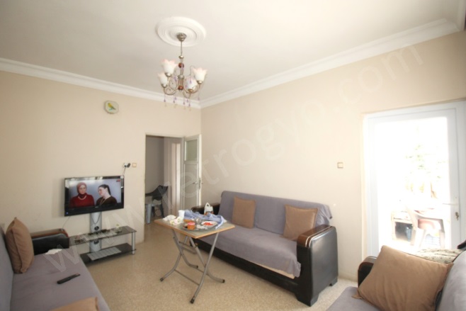 Cumhuriyet Mah. Yenişehir Satılık Bina |  2+1 Oda | 160M2 6.000.000Tl  Krediye Uygun  | 3. Kat | Klima | 1 Banyo | 2 Yatak Odası Resim-3