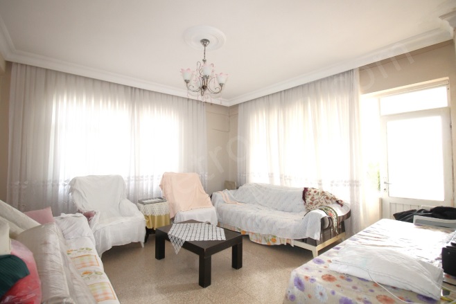 Cumhuriyet Mah. Yenişehir Satılık Bina |  2+1 Oda | 160M2 6.000.000Tl  Krediye Uygun  | 3. Kat | Klima | 1 Banyo | 2 Yatak Odası Resim-4