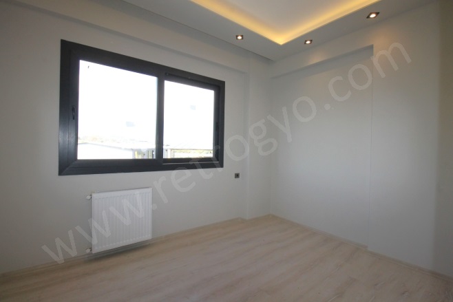 Kuyuluk Mah. Mezitli Satılık Daire |  1+1 Oda | 60M2 2.850.000Tl  Krediye Uygun  | 3. Kat | Doğalgaz(Kombi) | 1 Banyo | 1 Yatak Odası Resim-4