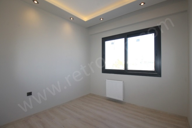 Kuyuluk Mah. Mezitli Satılık Daire |  2+1 Oda | 100M2 4.250.000Tl  Krediye Uygun  | 1. Kat | Doğalgaz(Kombi) | 2 Banyo | 2 Yatak Odası Resim-2