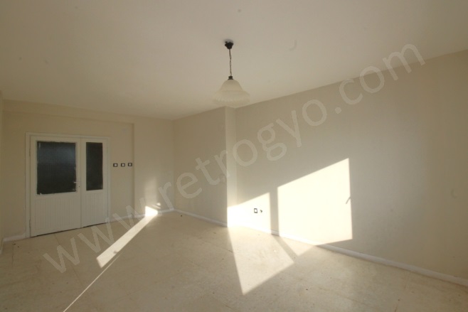 Akkent Mah. Yenişehir Satılık Daire |  3+1 Oda | 170M2 4.000.000Tl  Krediye Uygun  | 10. Kat | Klima | 1 Banyo | 3 Yatak Odası Resim-3