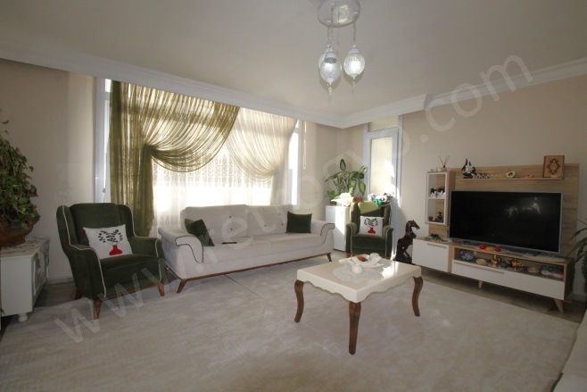 Pirireis Mah. Yenişehir Satılık Daire |  3+1 Oda | 180M2 2.875.000Tl  Krediye Uygun  | 6. Kat | Klima | 1 Banyo | 3 Yatak Odası Resim-3