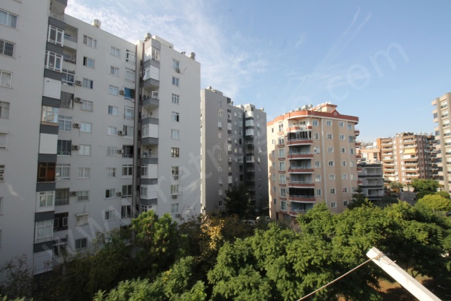 Atatürk Mah. Mezitli Satılık Daire |  3+1 Oda | 170M2 3.040.000Tl  Krediye Uygun  | 4. Kat | Klima | 1 Banyo | 3 Yatak Odası Resim-4