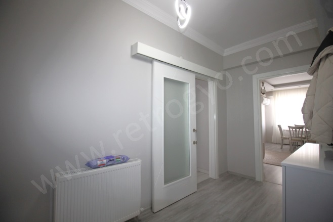 Atatürk Mah. Mezitli Satılık Daire |  3+1 Oda | 180M2 4.000.000Tl  Krediye Uygun  | 3. Kat | Doğalgaz(Kombi) | 1 Banyo | 3 Yatak Odası Resim-1