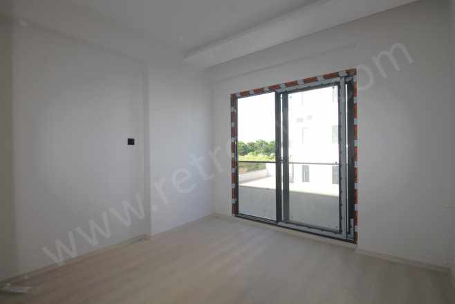 Retrodan işçiliği Ve Malzemesiyle Gözlerinizi Alamayacağınız Lüks 2+1 Satılık Daire Mezitli Davultepe Mah